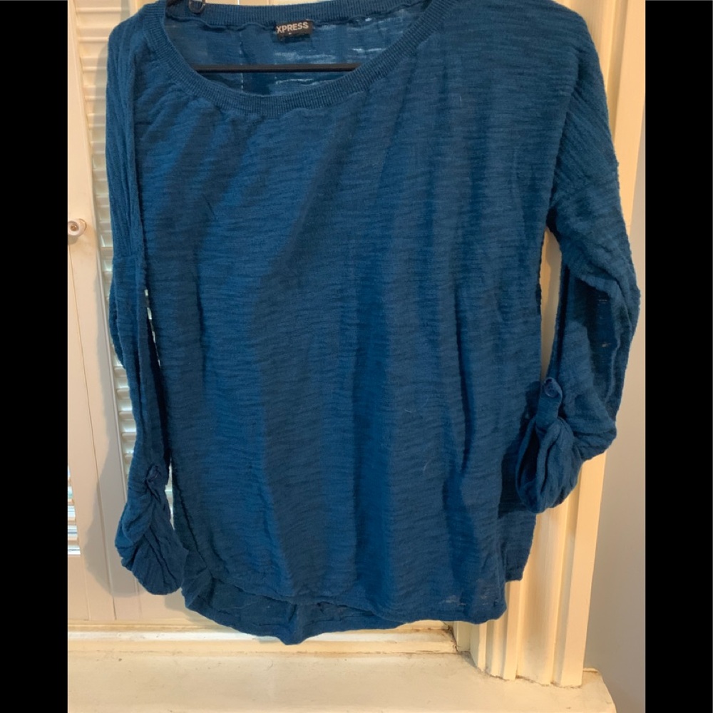 Express 3/4 blue tee
